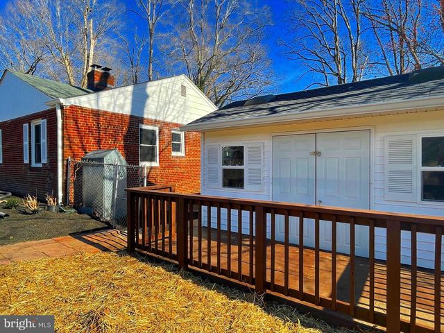 6107 BUCKLER RD, Clinton, MD 20735