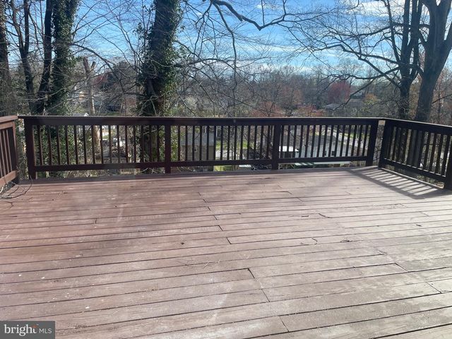 6107 BUCKLER RD, Clinton, MD 20735