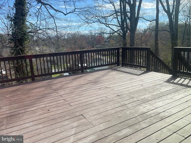 6107 BUCKLER RD, Clinton, MD 20735