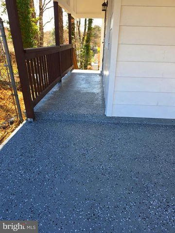 6107 BUCKLER RD, Clinton, MD 20735