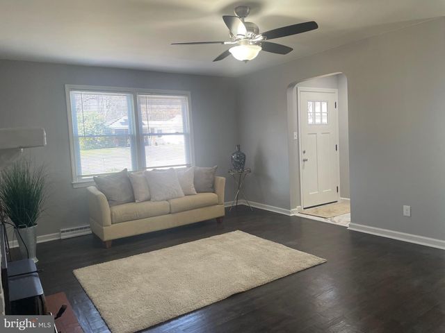 6107 BUCKLER RD, Clinton, MD 20735