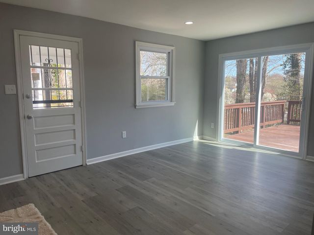 6107 BUCKLER RD, Clinton, MD 20735