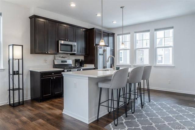 3217 Chambers 87, Wixom, MI 48393