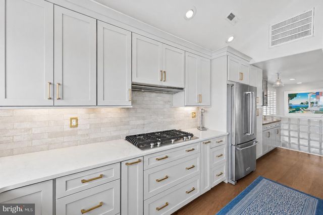 36793 BAYSIDE DR, Fenwick Island, DE 19944