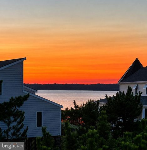 36793 BAYSIDE DR, Fenwick Island, DE 19944