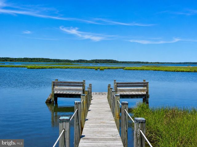 36793 BAYSIDE DR, Fenwick Island, DE 19944