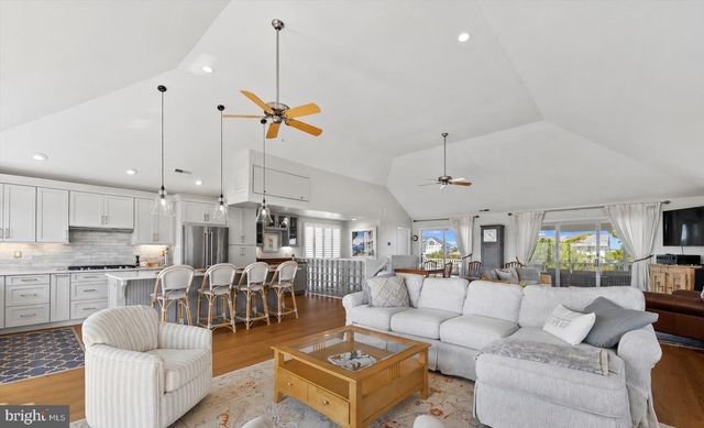 36793 BAYSIDE DR, Fenwick Island, DE 19944