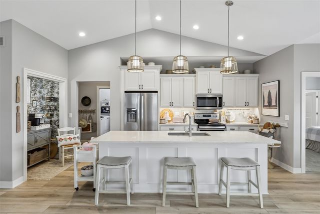 2417 SW Vineyard Lane, Ankeny, IA 50023