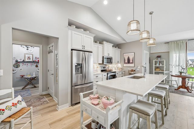 2417 SW Vineyard Lane, Ankeny, IA 50023