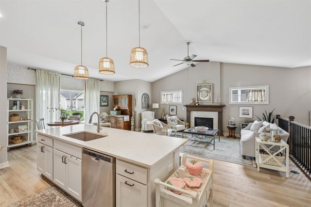 2417 SW Vineyard Lane, Ankeny, IA 50023
