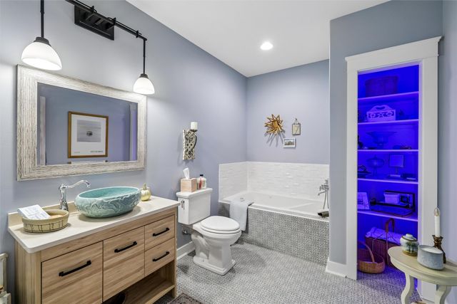 2417 SW Vineyard Lane, Ankeny, IA 50023