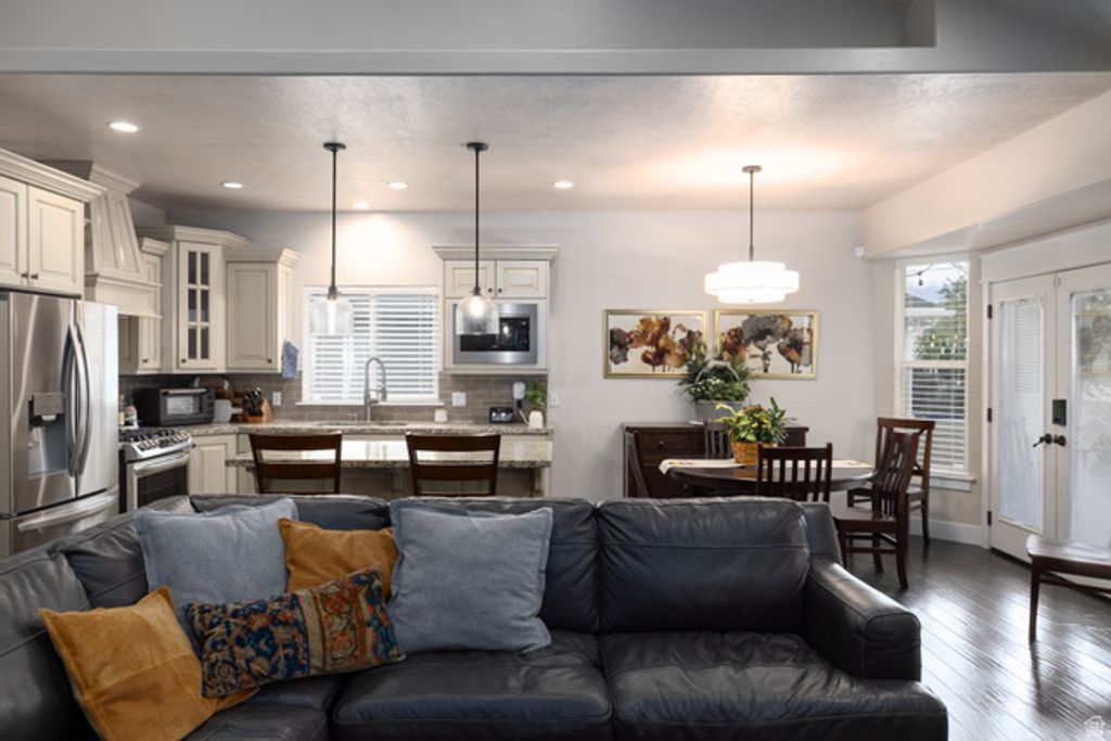 1623 W HUNTERS CIR, South Jordan, UT 84095 — photo 5