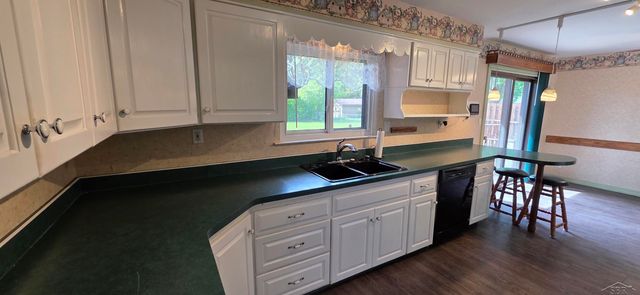 1308 Timothy Street, Saginaw, MI 48638