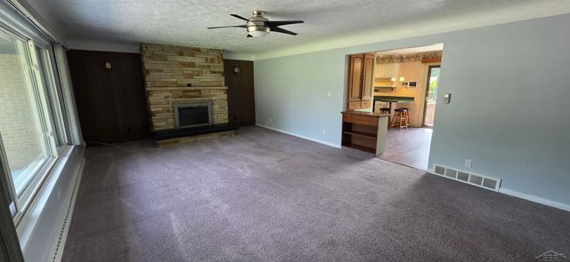 1308 Timothy Street, Saginaw, MI 48638