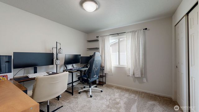 907 E Cascade Street, Othello, WA 99344