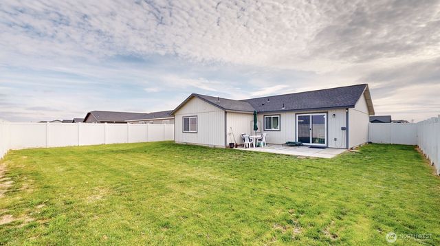 907 E Cascade Street, Othello, WA 99344