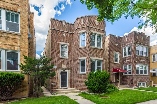 4826 Wright Terrace, Skokie, IL 60077