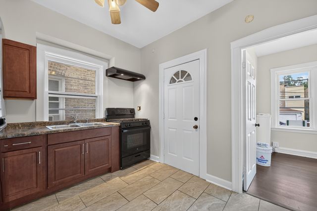 4826 Wright Terrace, Skokie, IL 60077