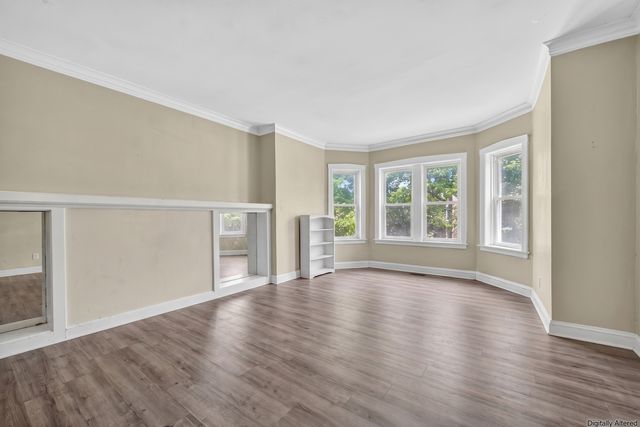 4826 Wright Terrace, Skokie, IL 60077