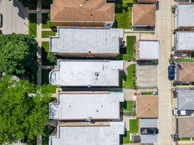 4826 Wright Terrace, Skokie, IL 60077