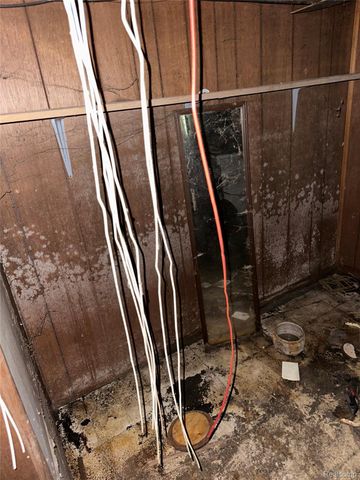 13142 Meyers Road, Detroit, MI 48227