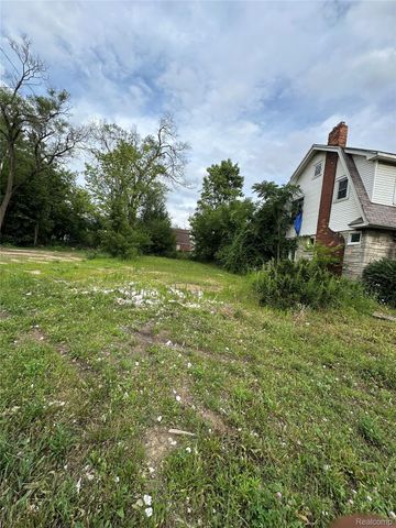 13142 Meyers Road, Detroit, MI 48227