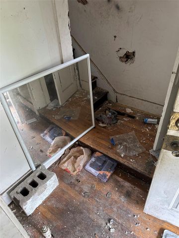 13142 Meyers Road, Detroit, MI 48227