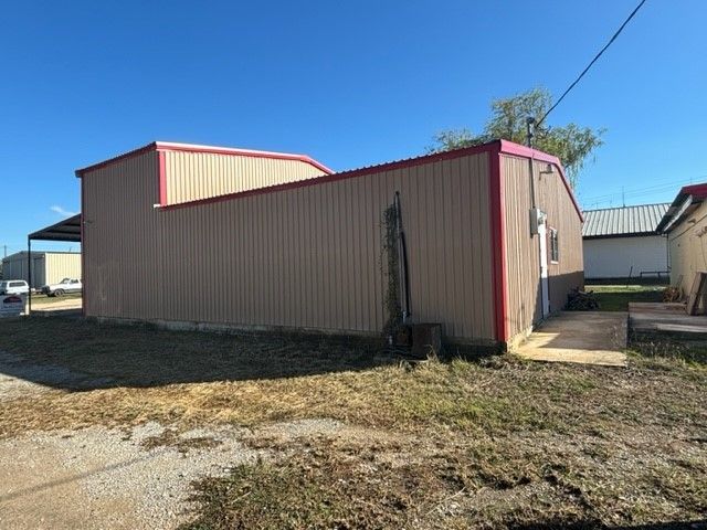417 Chestnut Street, Cross Plains, TX 76443