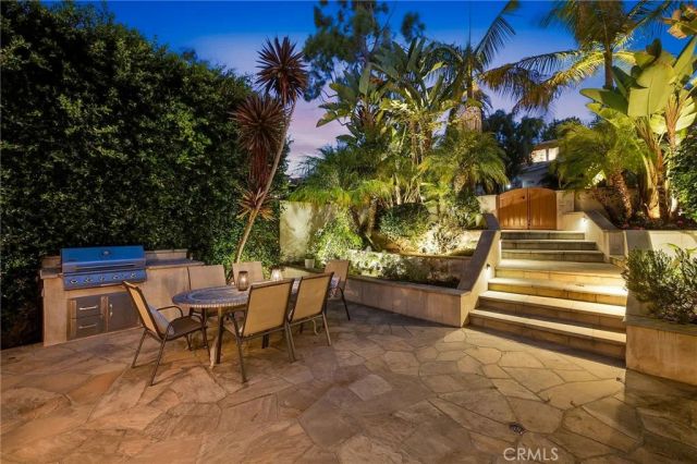 148 Vista Del Parque, Redondo Beach, CA 90277