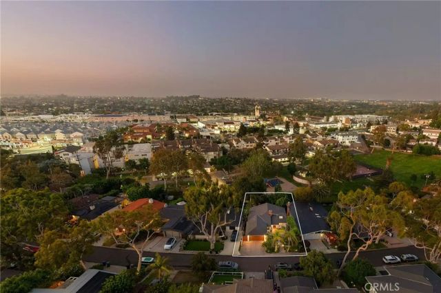 148 Vista Del Parque, Redondo Beach, CA 90277