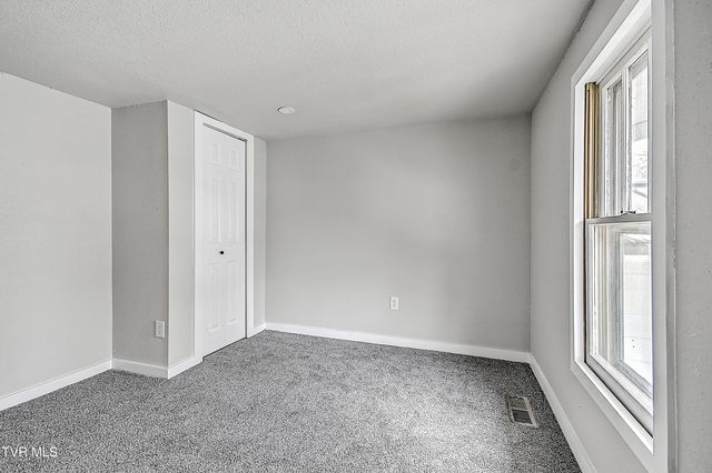 1570 Granby Road, Kingsport, TN 37660