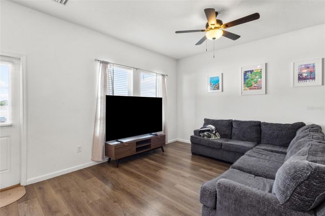 831 SUNLIT CORAL STREET, Ruskin, FL 33570