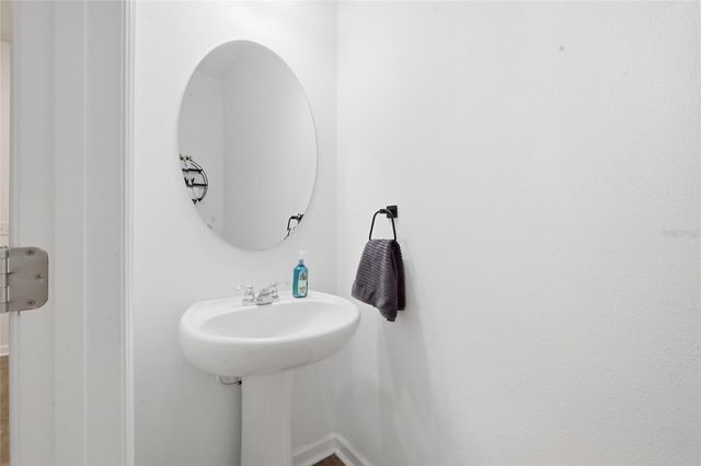 831 SUNLIT CORAL STREET, Ruskin, FL 33570