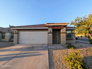 2404 W ROESER Road, Phoenix, AZ 85041