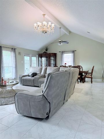 4723 Glenvillage Street, Houston, TX 77084