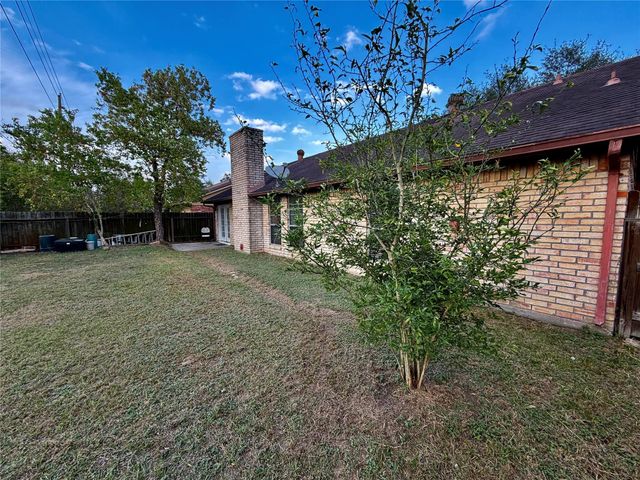 4723 Glenvillage Street, Houston, TX 77084