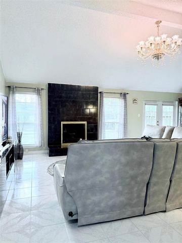 4723 Glenvillage Street, Houston, TX 77084