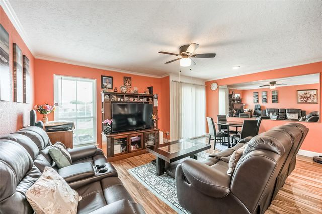 3919 Fairmont Parkway 184, Pasadena, TX 77504