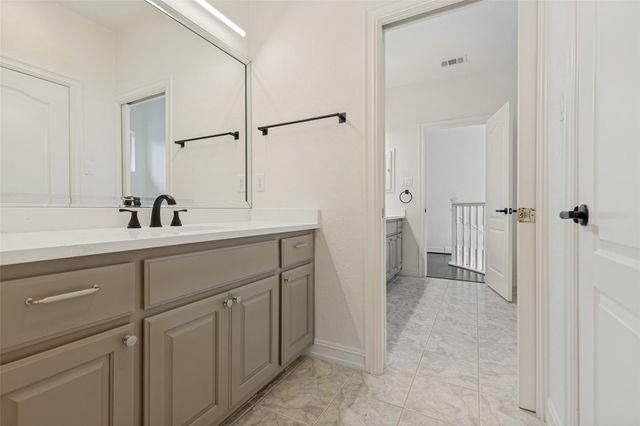 966 Bentwater Drive, Montgomery, TX 77356