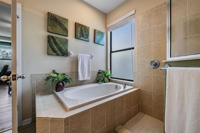 11639 TANGLE STONE DRIVE, Gibsonton, FL 33534