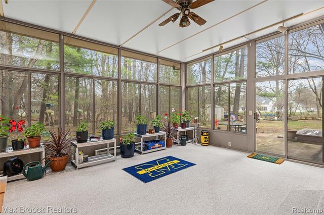 32674 Bingham Lane, Bingham Farms, MI 48025