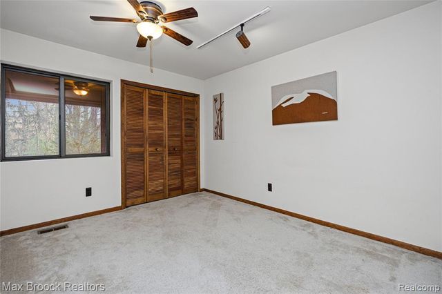 32674 Bingham Lane, Bingham Farms, MI 48025