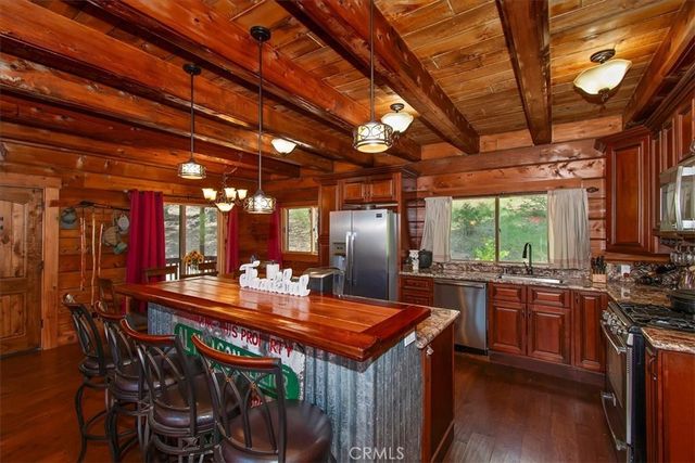 116 E, Lake Arrowhead, CA 92352