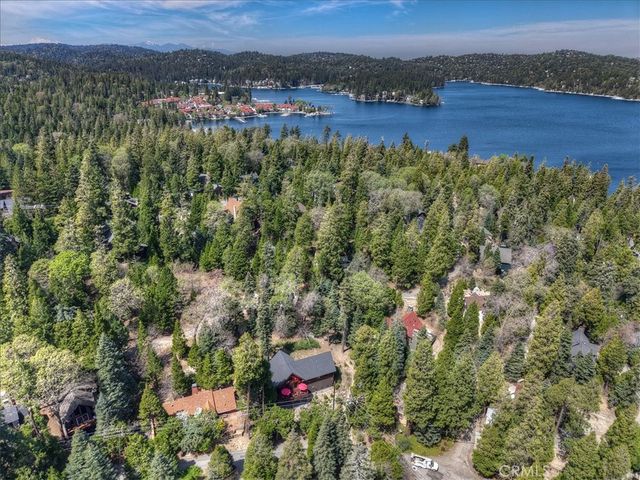 116 E, Lake Arrowhead, CA 92352