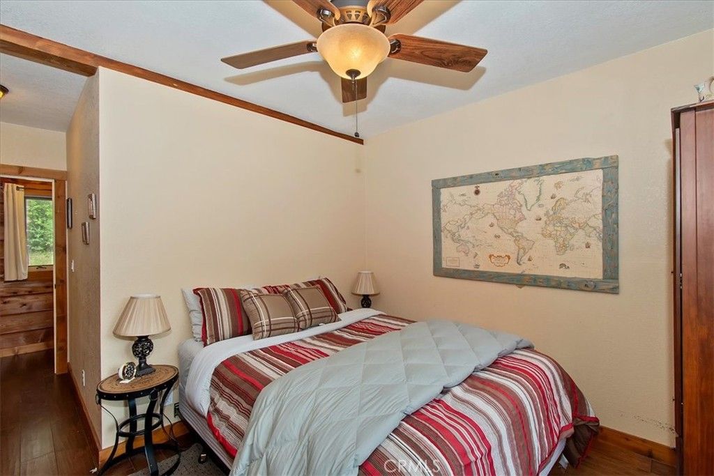 Image 23 of property listing at 116 E, Lake Arrowhead, CA 92352