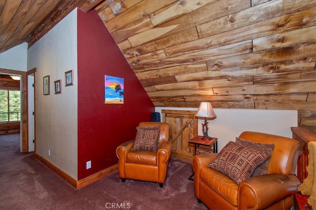 Image 30 of property listing at 116 E, Lake Arrowhead, CA 92352