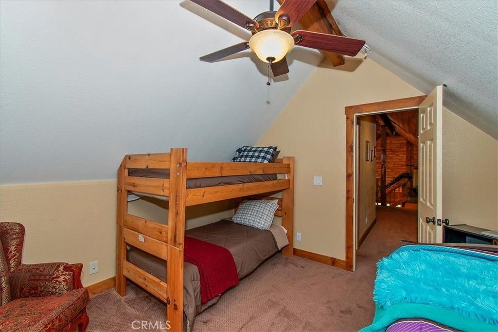 Image 32 of property listing at 116 E, Lake Arrowhead, CA 92352