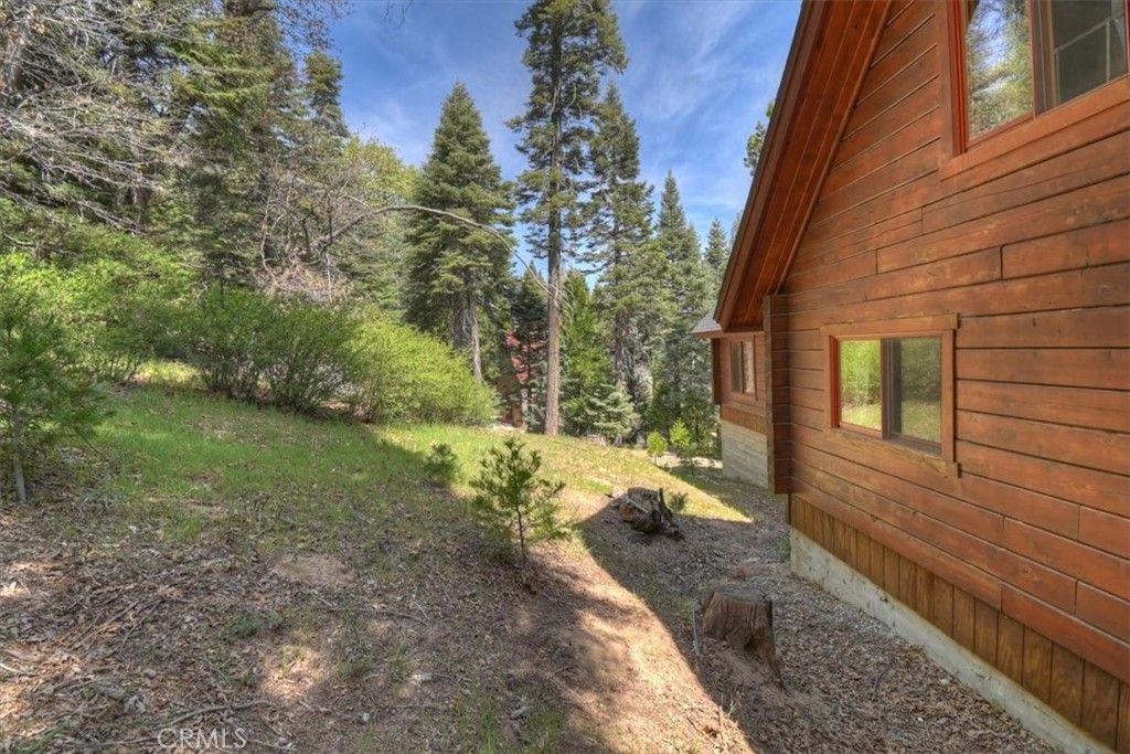 Image 40 of property listing at 116 E, Lake Arrowhead, CA 92352