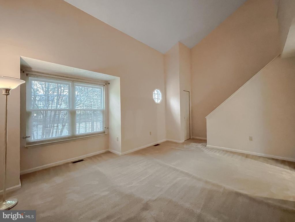 Image 15 of property listing at 5504 IRISH LORD PL, Waldorf, MD 20603