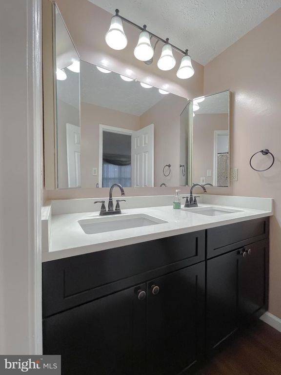 Image 28 of property listing at 5504 IRISH LORD PL, Waldorf, MD 20603